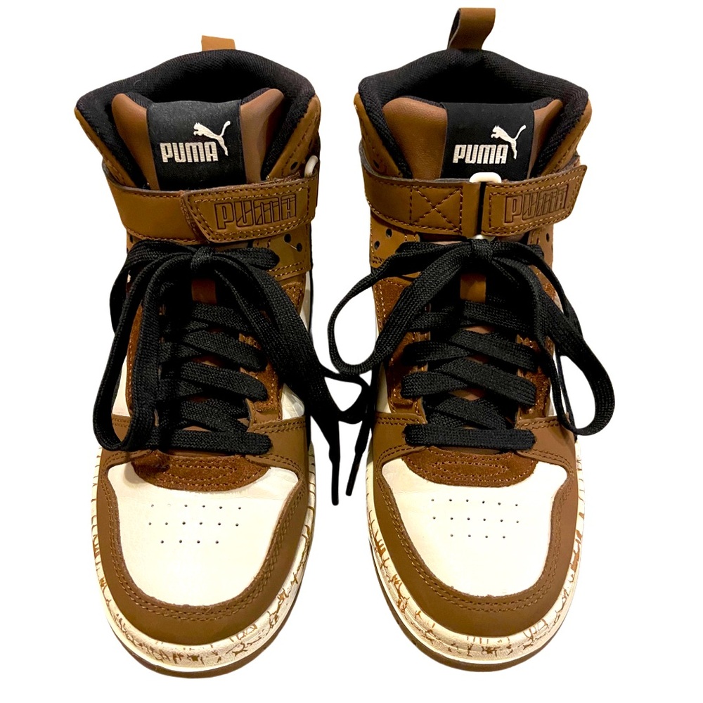 Boys Puma Hightop Sneakers Size 5.5